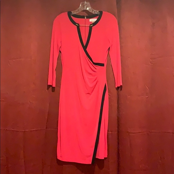 Dress - Picture 1 of 2